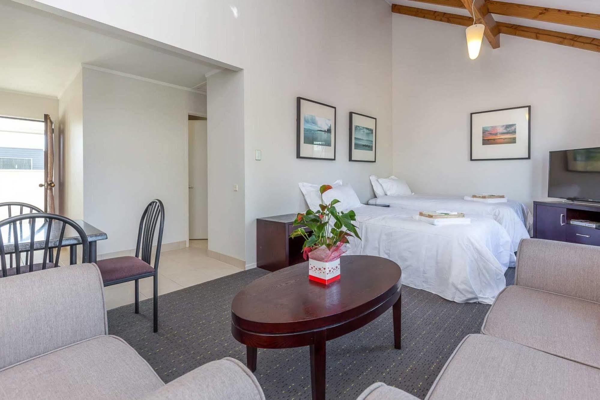 Anzac Court Motel Auckland Bagian luar foto